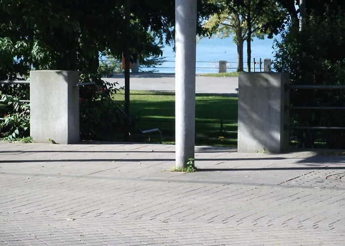 Aeltere Fewo Am Uferpark